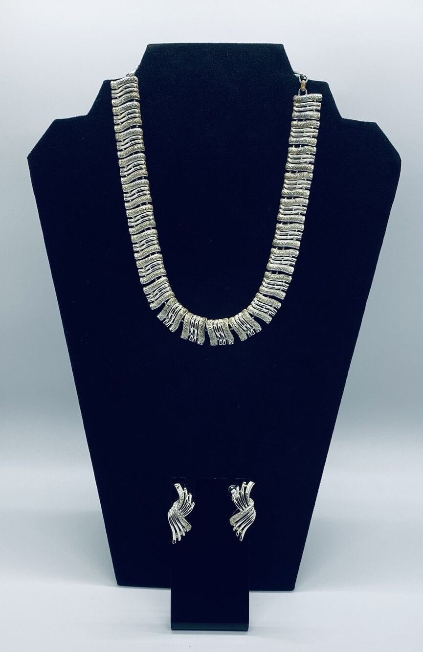 Vintage Signed Coro Necklace & Earrings Set Textured Light Silver Tone Geometric